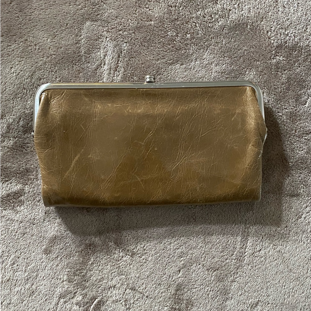Hobo Lauren Clutch Wallet